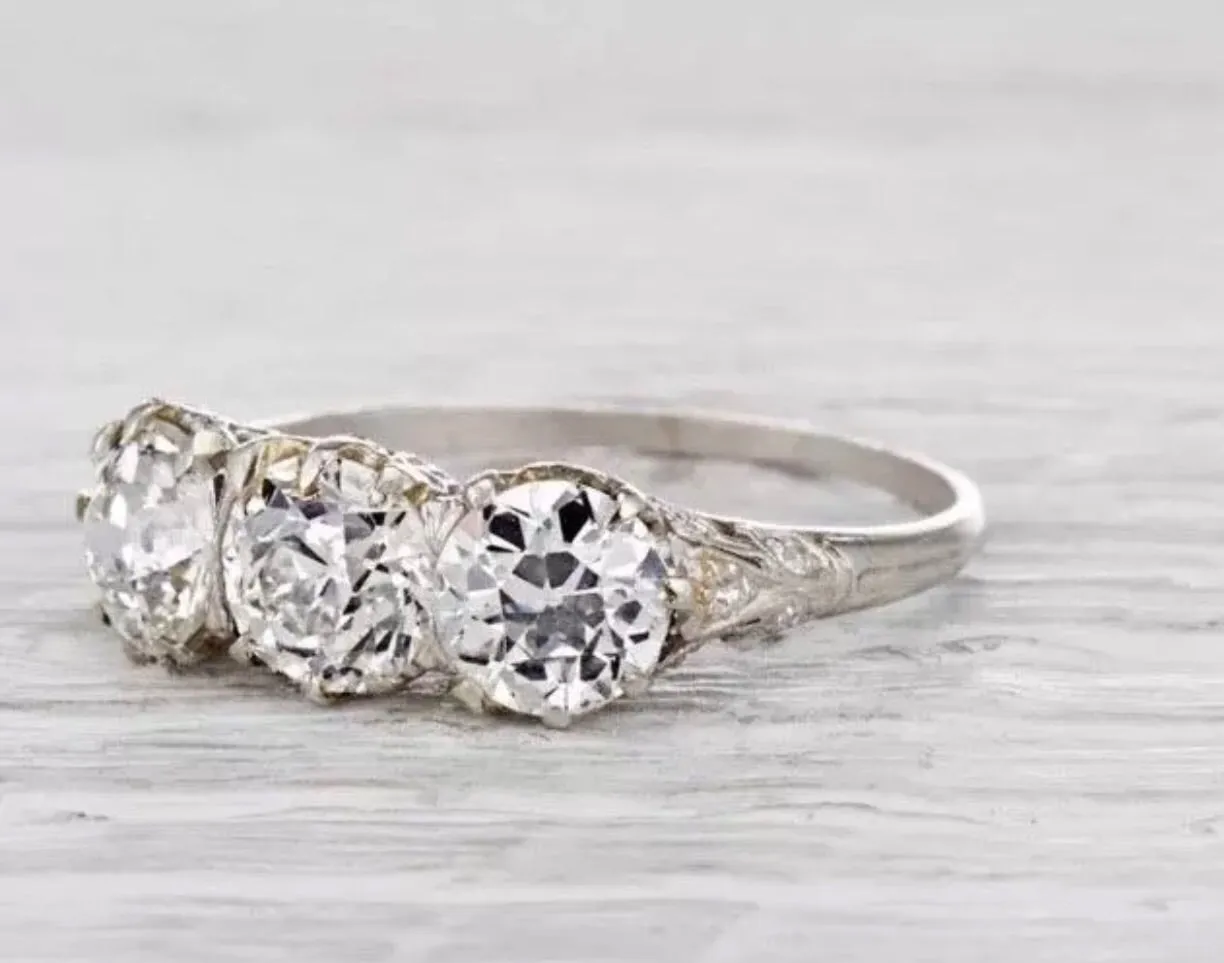 2.25 Ct Edwardian Style 3 Stone Diamond Engagement Ring VS2 F