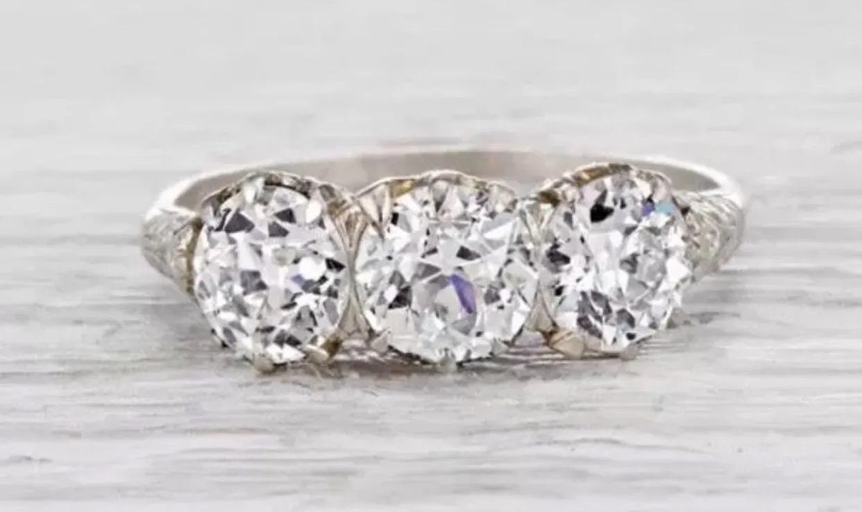 2.25 Ct Edwardian Style 3 Stone Diamond Engagement Ring VS2 F