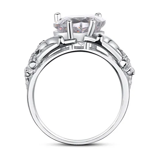 4.0 ct Pear-Cut Diamond Anniversary Ring
