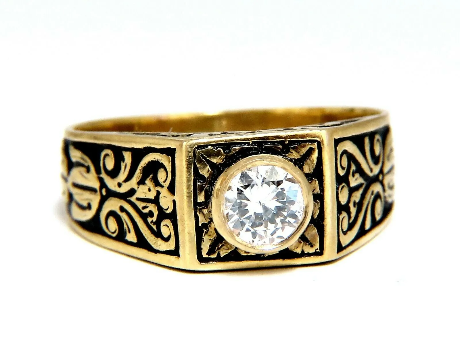 .40ct Vintage Victorian Natural Diamond Ring 18 Karat Raised Crest