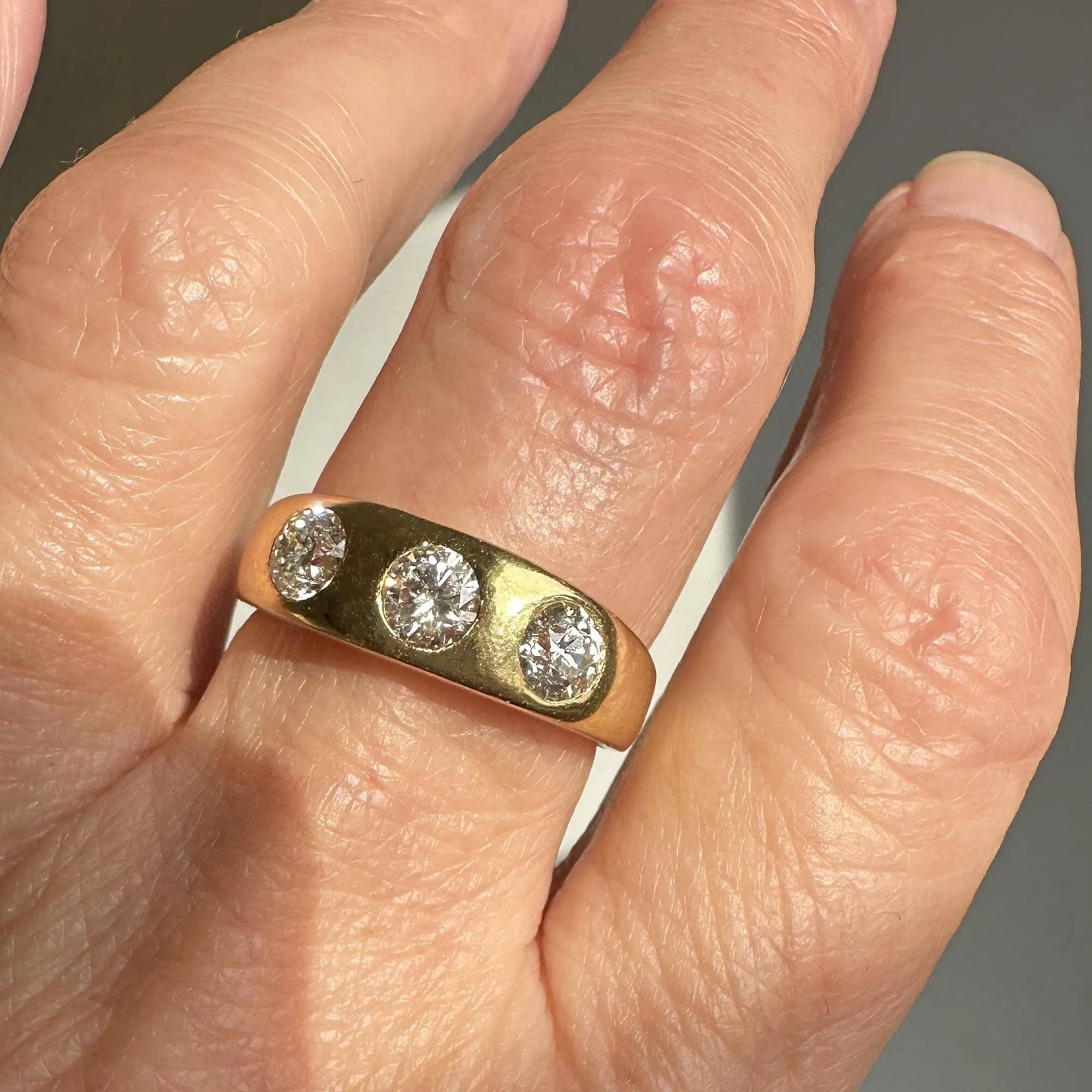 Antique 18K Gold Three Stone Mine Cut Diamond Ring Band