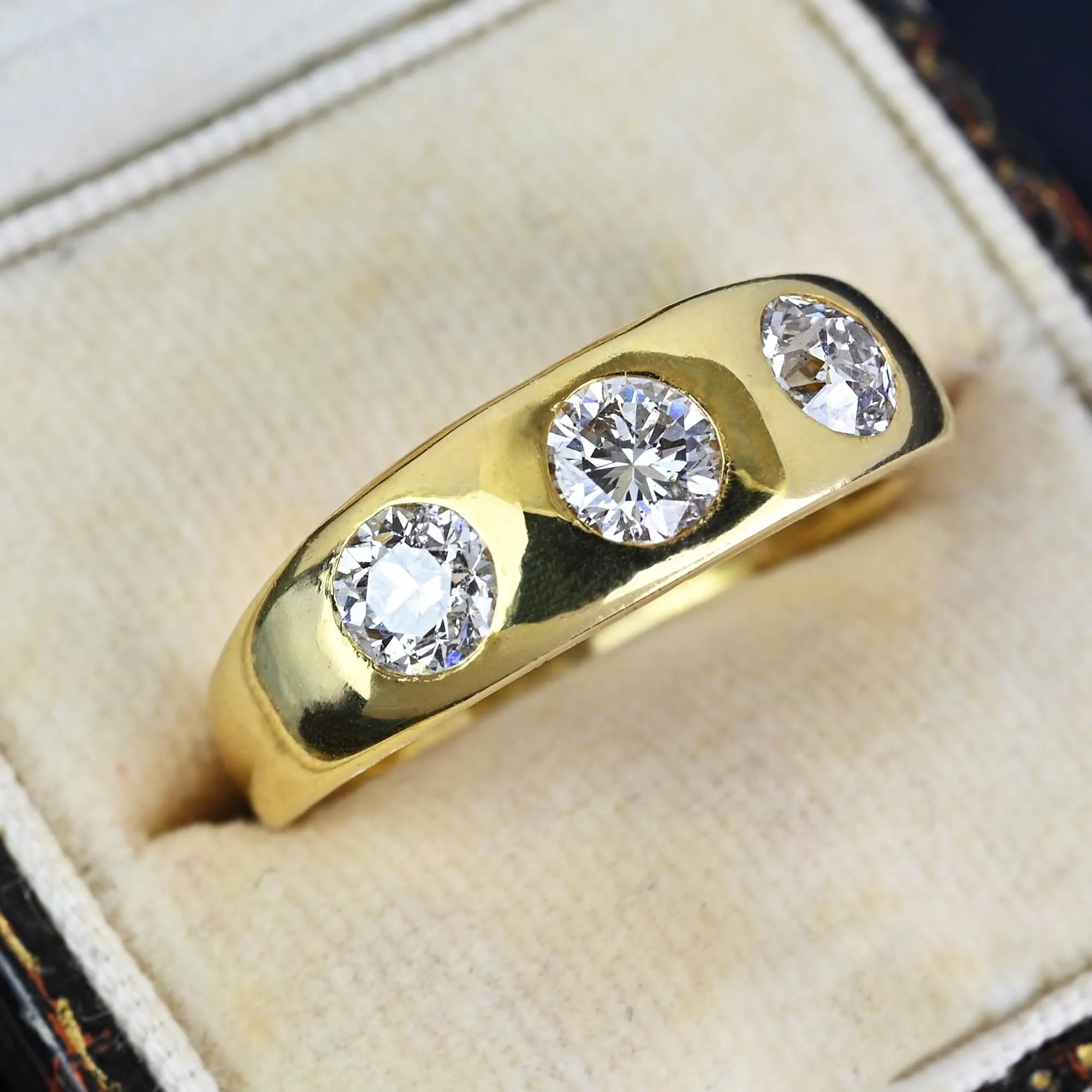 Antique 18K Gold Three Stone Mine Cut Diamond Ring Band