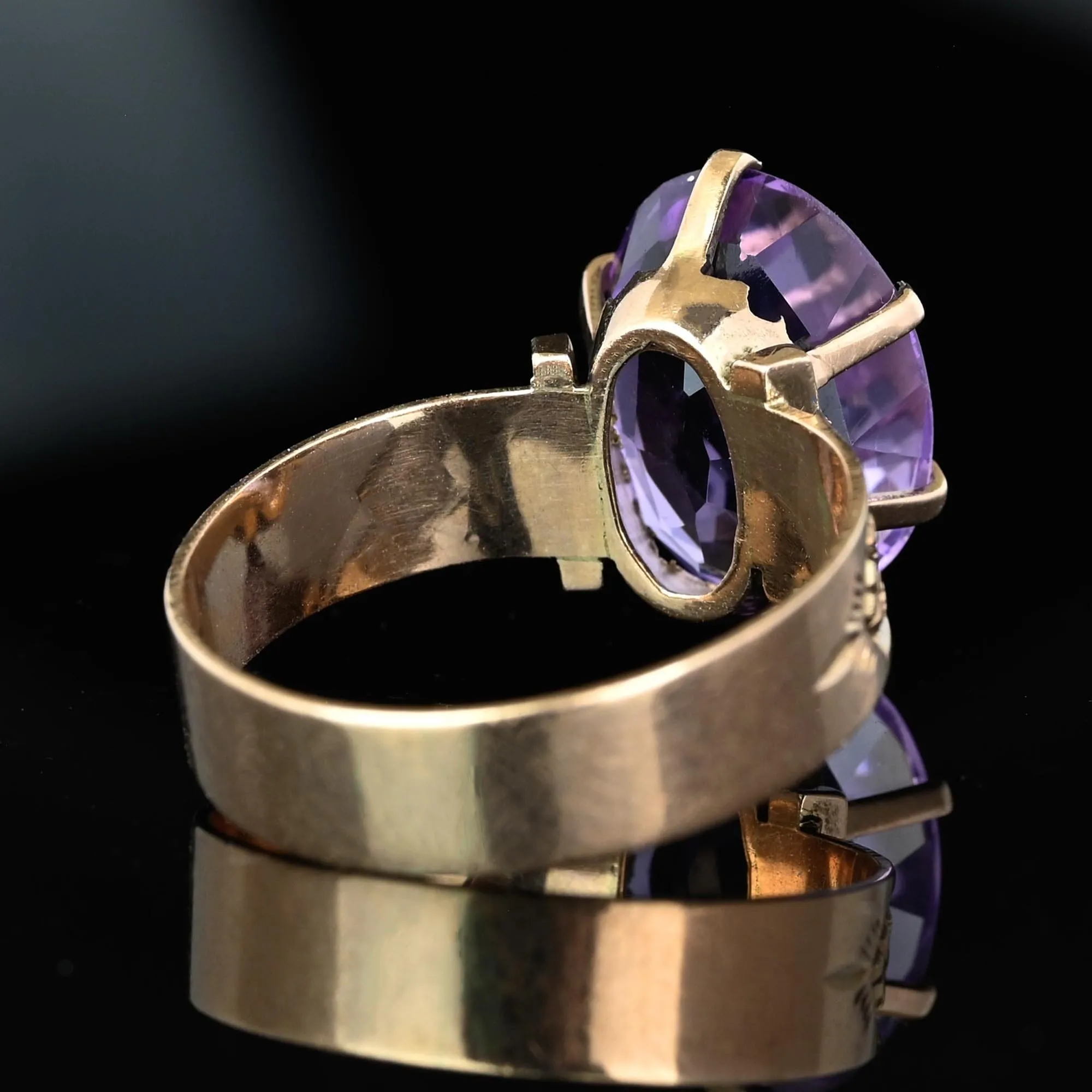 Antique Edwardian 7 Ct Natural Amethyst Solitaire Ring in Gold