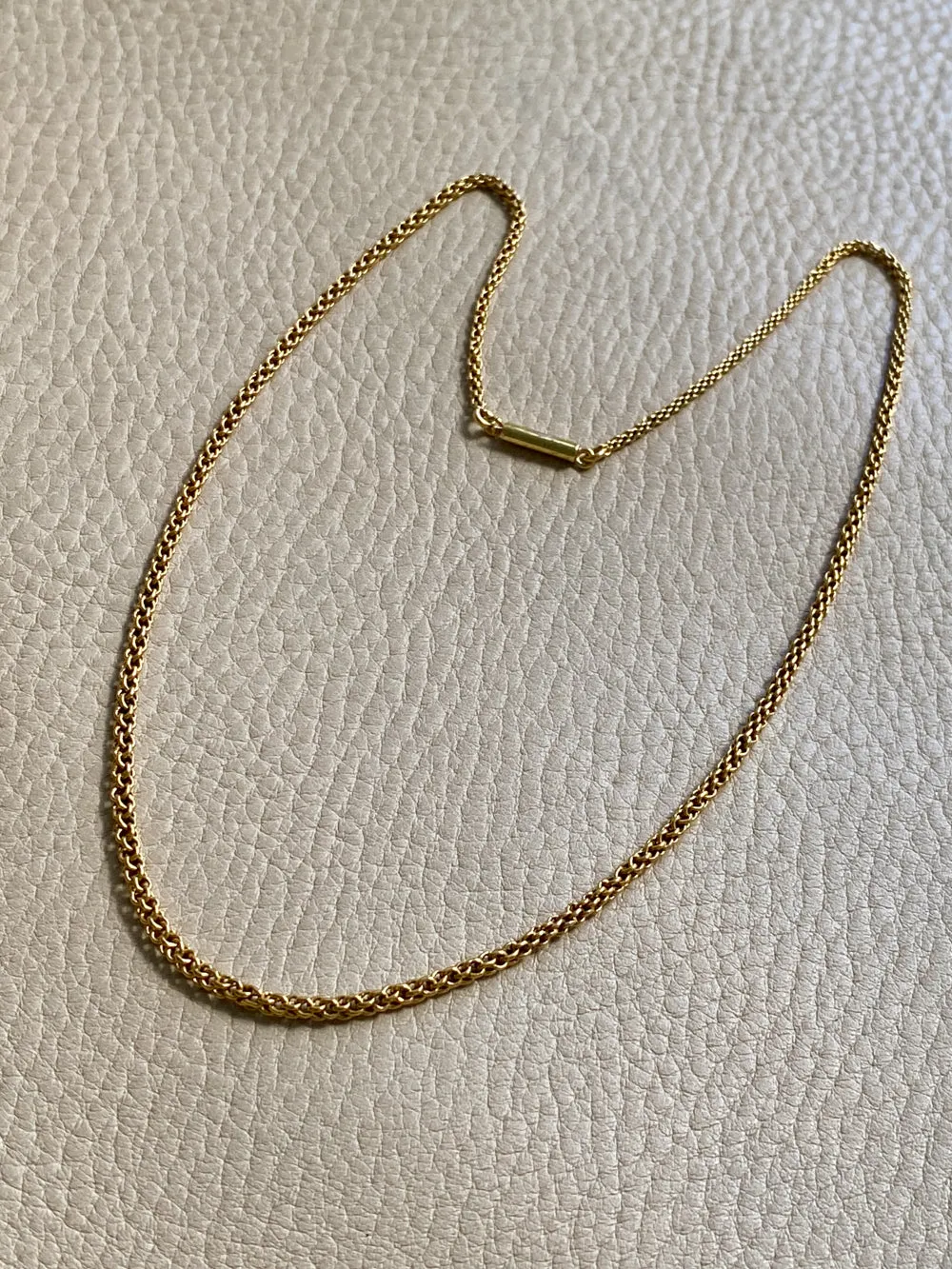 Antique Round Link Tubular Mesh Necklace - Solid 18k gold - 18 inch length