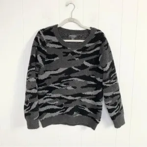Barefoot Dreams Cozy Chic Seaside Crew Neck Zebra Camo Super Soft Sweater Small