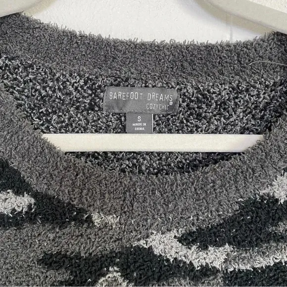 Barefoot Dreams Cozy Chic Seaside Crew Neck Zebra Camo Super Soft Sweater Small