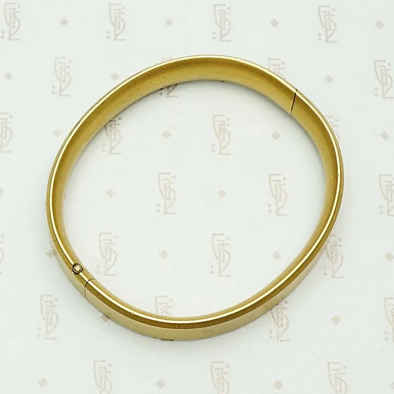 Beveled Edge Edwardian Bangle with Matte Finish