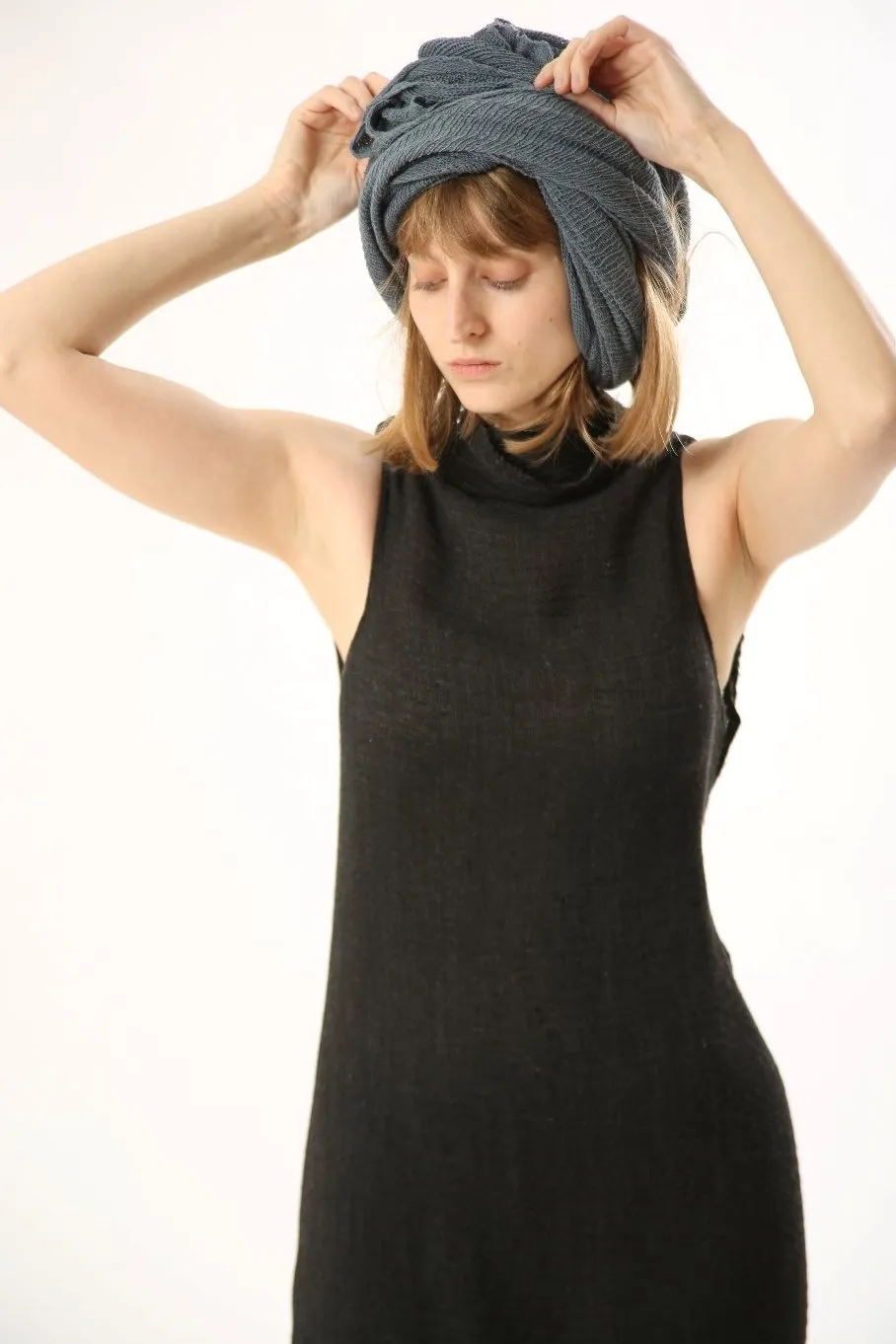 Big Soy Air Scarf -Dusty Dark Blue