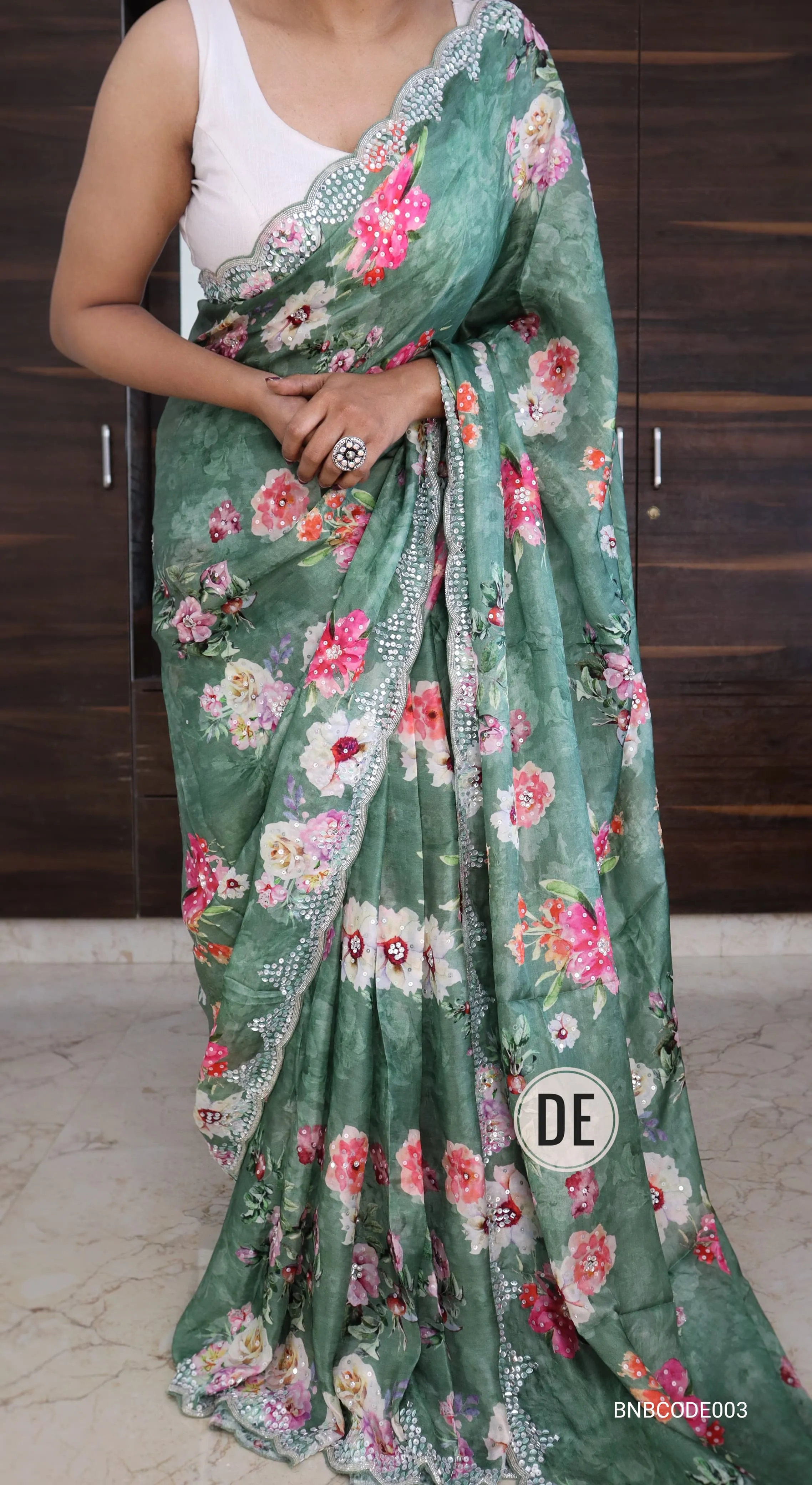 Cowkadi Flowers Buta Print Designer Satin Silk Saree