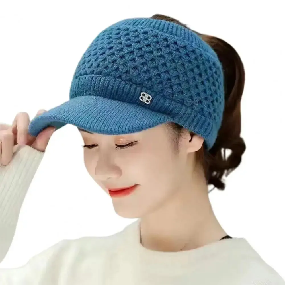 Cozy Fashion Winter Thermal Ladies Knit Cap Solid Color Ladies Hat Casual Winter hat for Outdoor