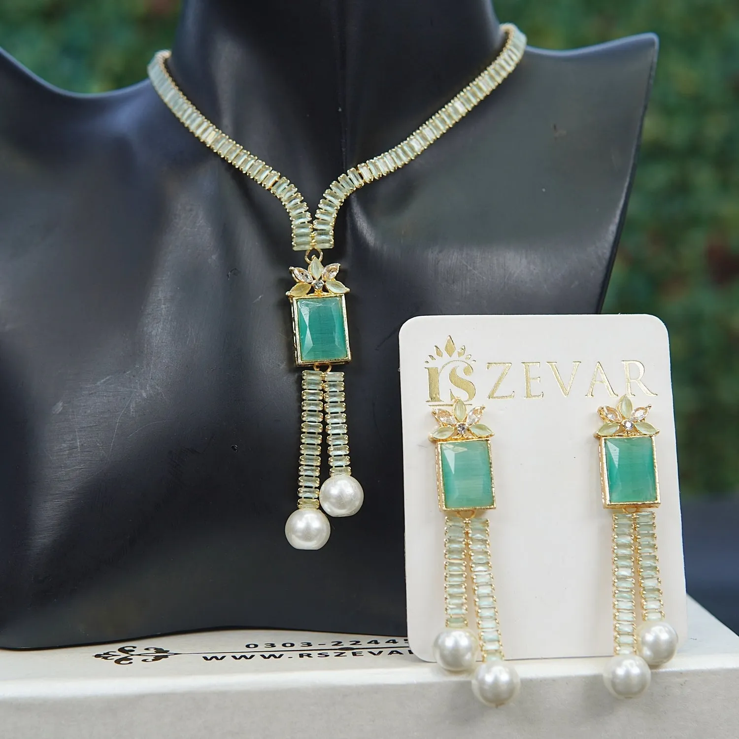 Cubic Zircona With Pearls Necklace Set