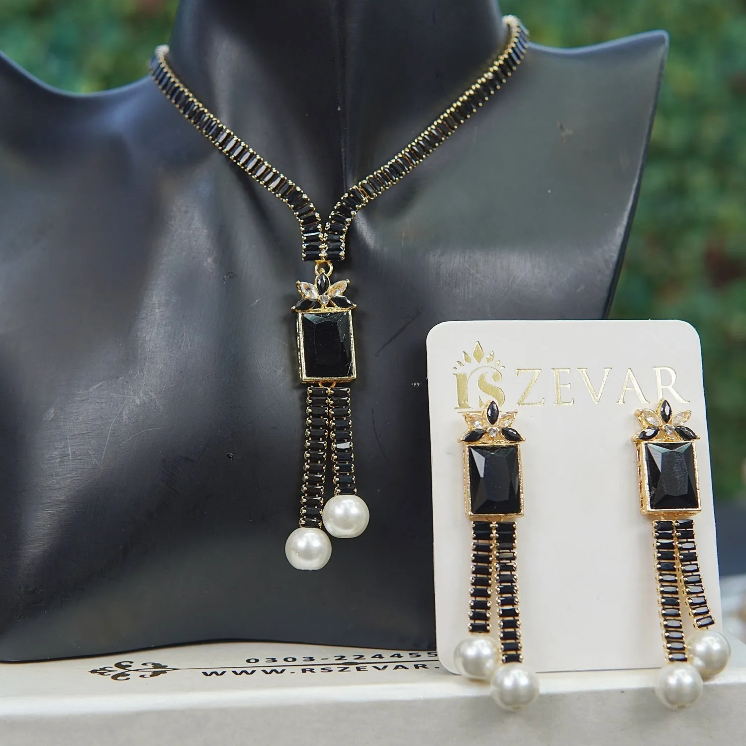 Cubic Zircona With Pearls Necklace Set