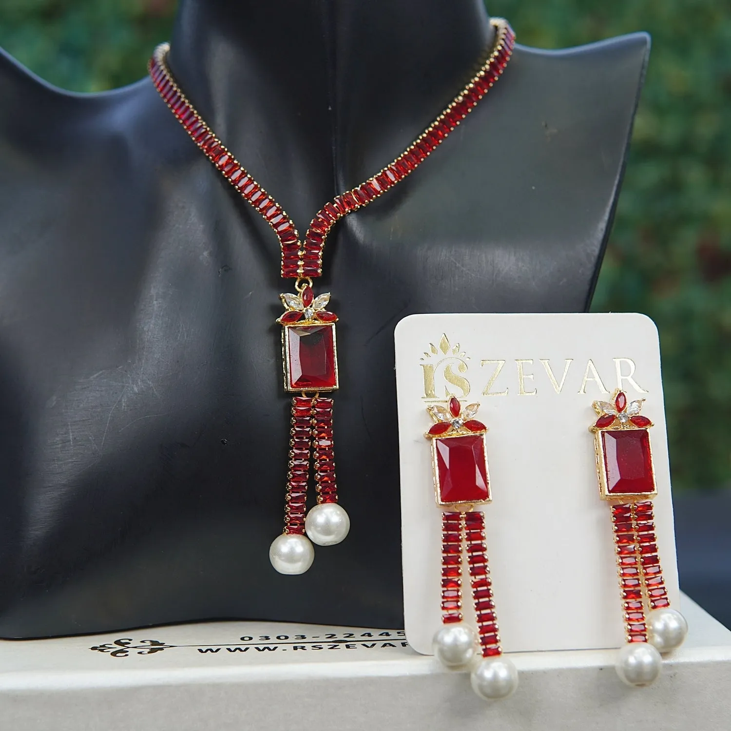 Cubic Zircona With Pearls Necklace Set