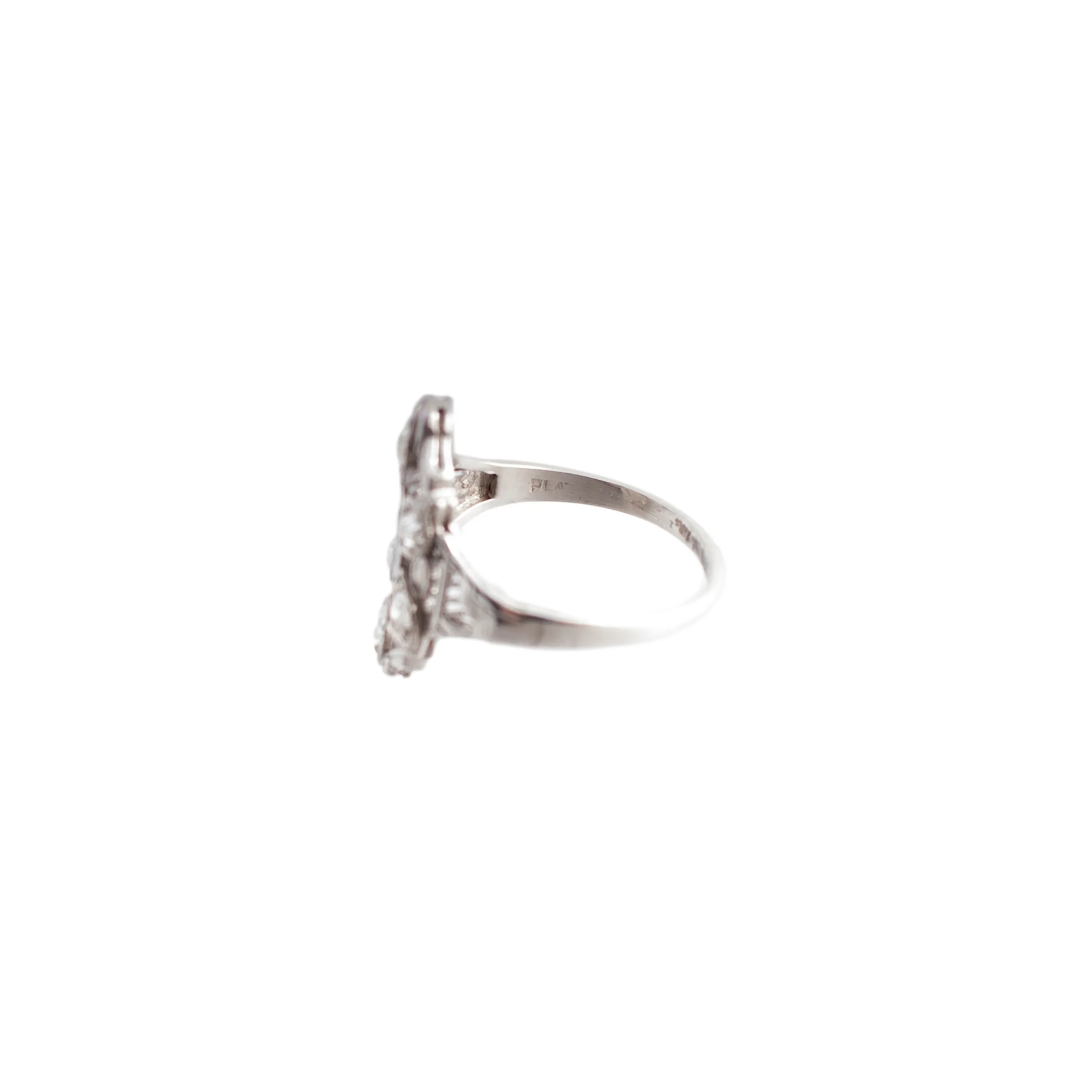 Diamond and Sapphire Filigree Ring