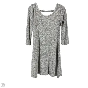Dress Casual Short By Clothes Mentor In Grey, Size: S