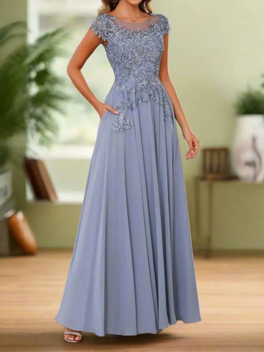 Dusty Blue Scoop Neck Short Sleeves Mother of The Bride Dresses with Lace Appliques