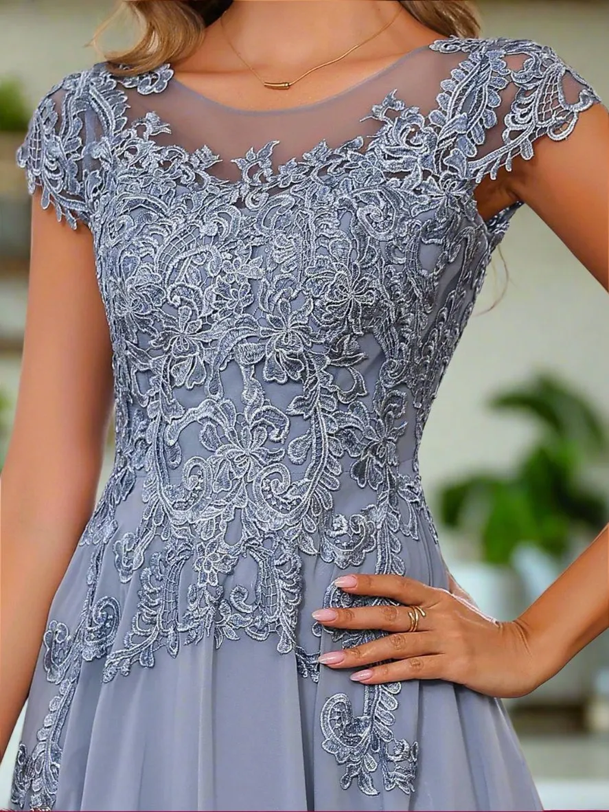 Dusty Blue Scoop Neck Short Sleeves Mother of The Bride Dresses with Lace Appliques