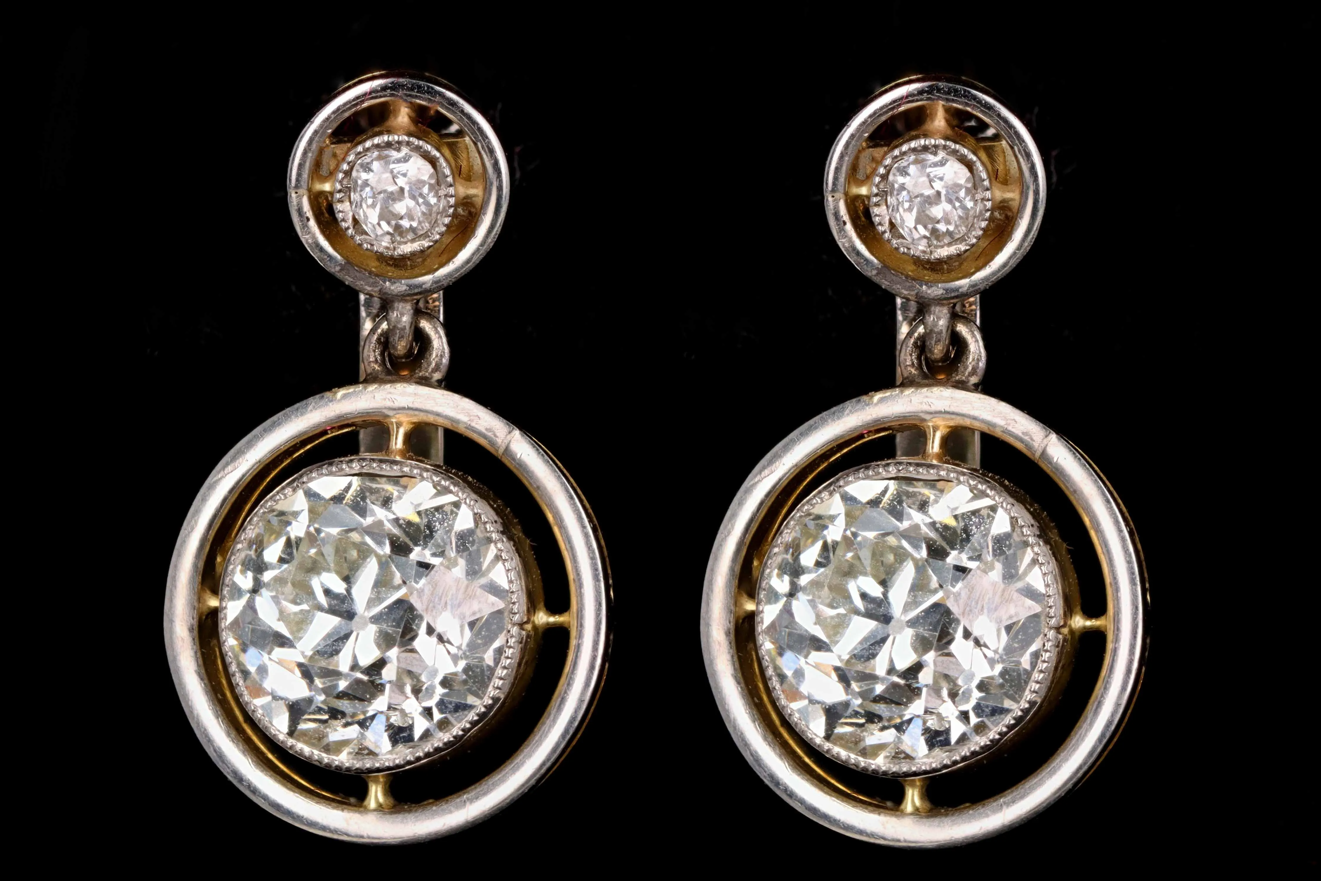 Edwardian 18K Yellow Gold Platinum 3.19 Carat Total Weight Old European Cut Diamond Drop Earrings