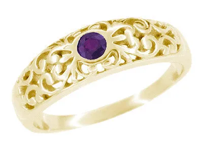 Edwardian Filigree Amethyst Ring in 14 Karat Yellow Gold