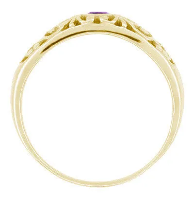 Edwardian Filigree Amethyst Ring in 14 Karat Yellow Gold