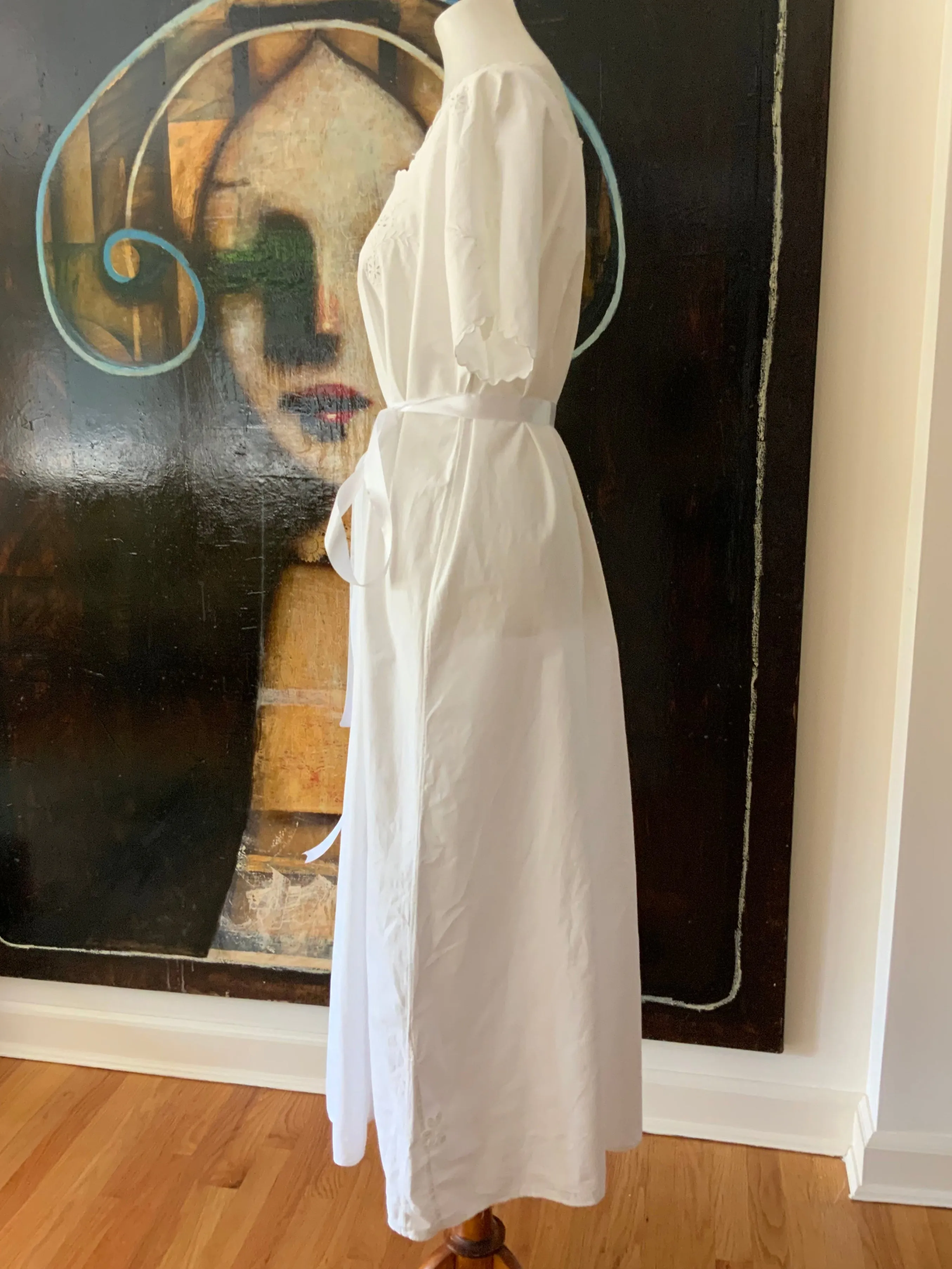 Edwardian Nightgown Cotton Cut Out Work and Embroidery - 1900