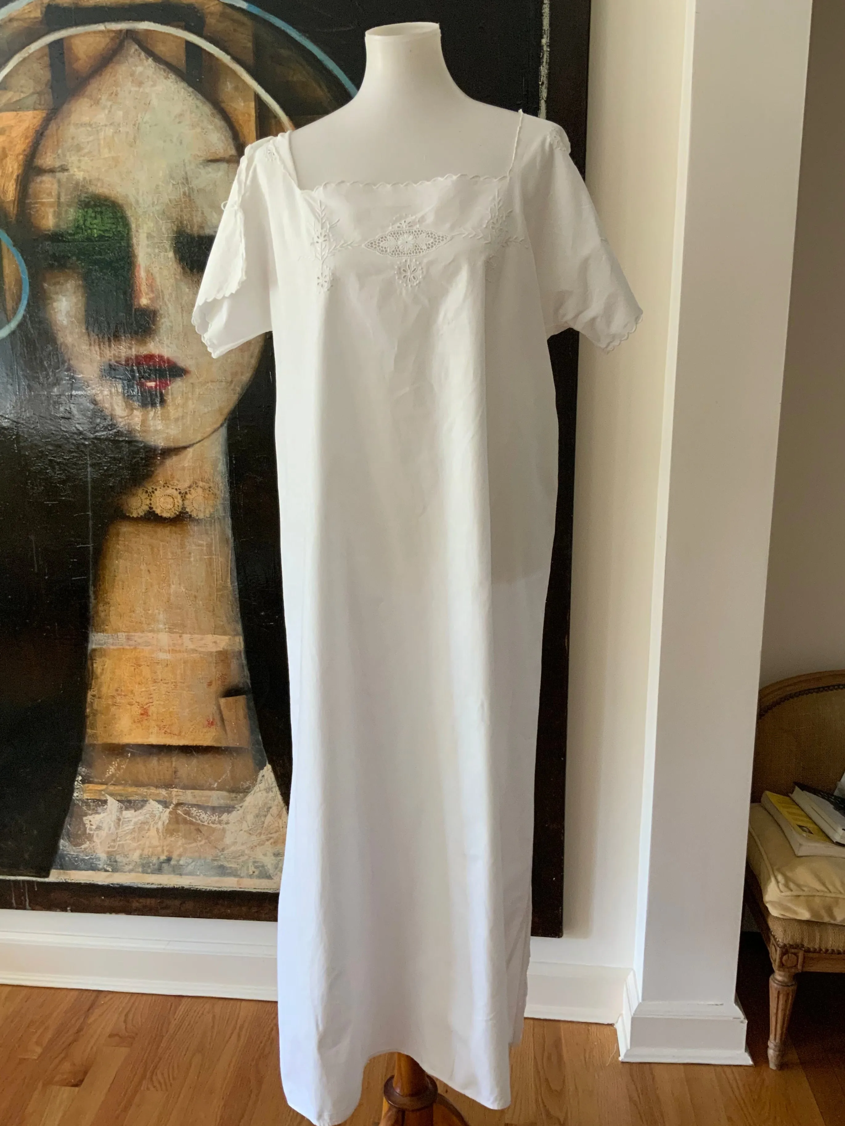Edwardian Nightgown Cotton Cut Out Work and Embroidery - 1900