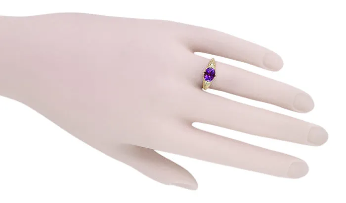 Edwardian Oval Amethyst Filigree Ring in 14 Karat Yellow Gold