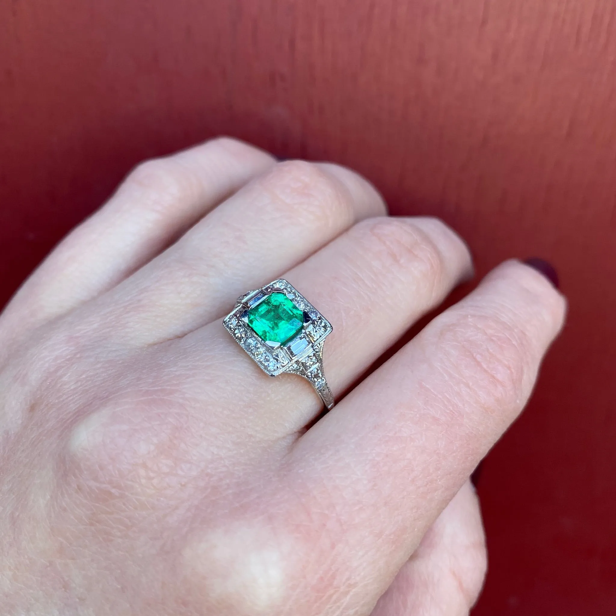 Edwardian Platinum Emerald and Diamond Ring