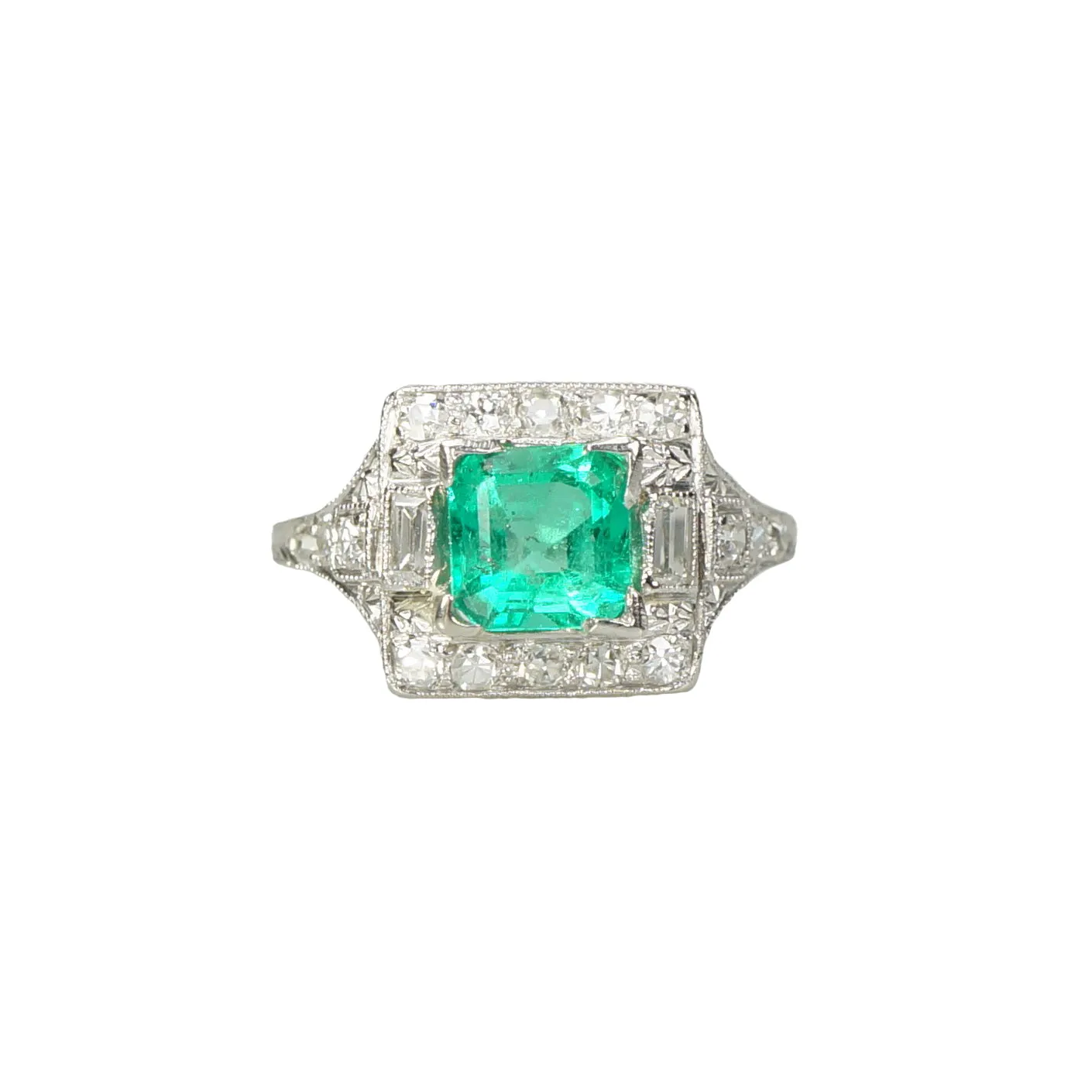 Edwardian Platinum Emerald and Diamond Ring