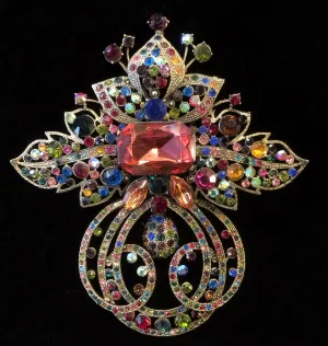 EDWARDIAN STYLE JEWELLED BROOCH