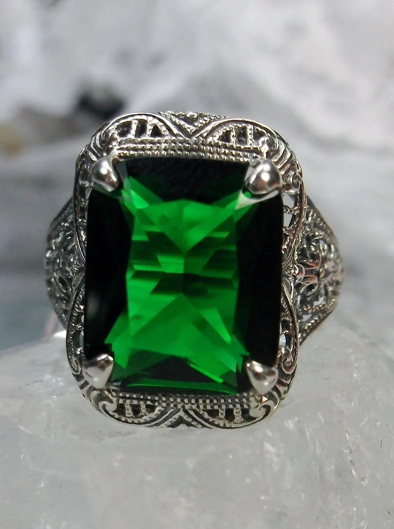 Emerald Autumn Ring, Rectangle Gem, Vintage Jewelry #D200