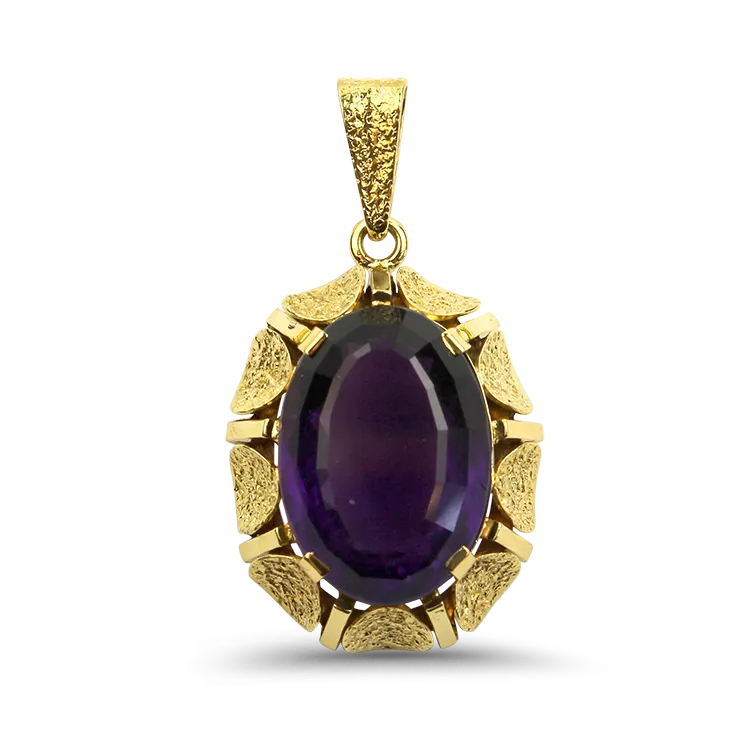 Estate 18k Yellow Gold Oval Amethyst Pendant