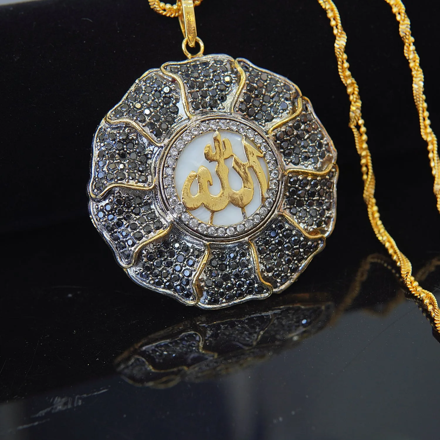 Gold Plated Calligraphy Zircons Pendant