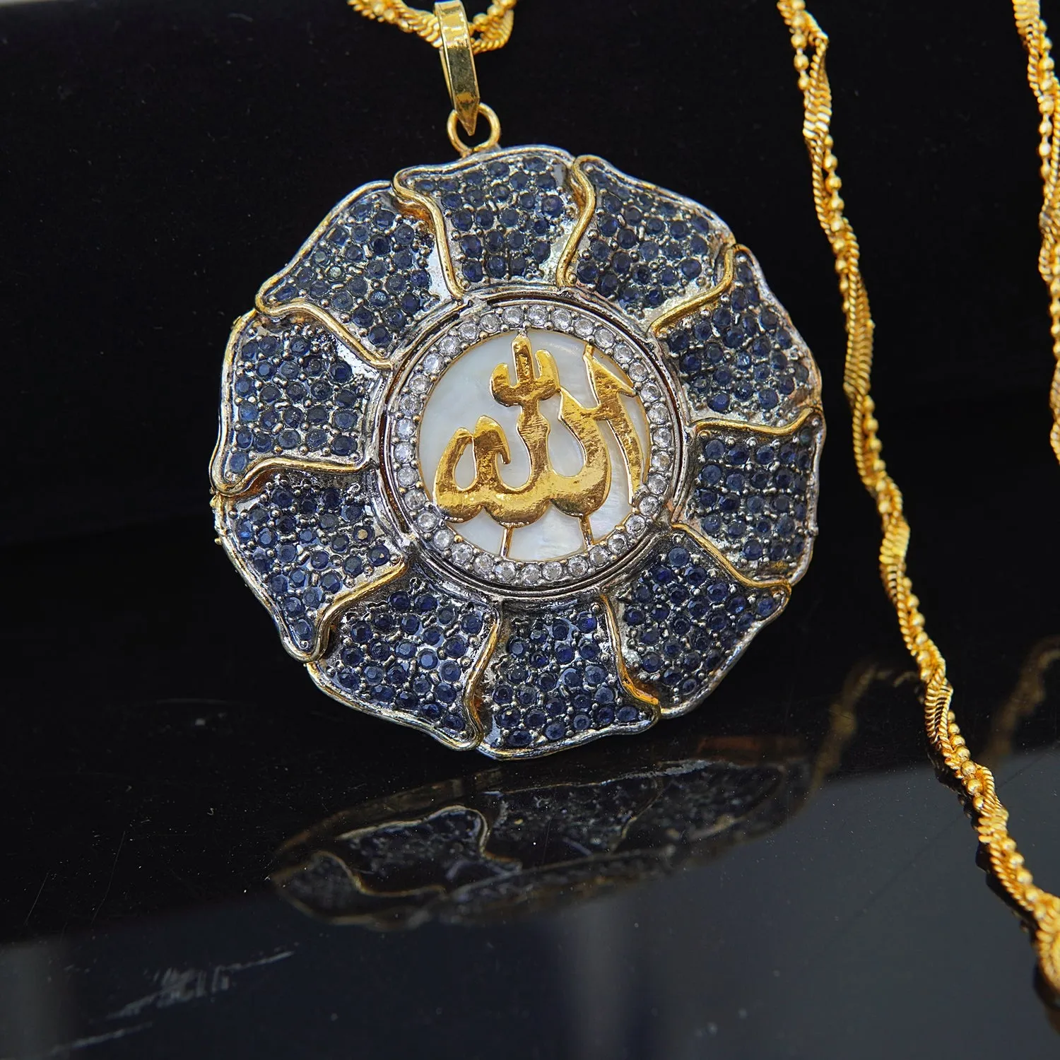 Gold Plated Calligraphy Zircons Pendant
