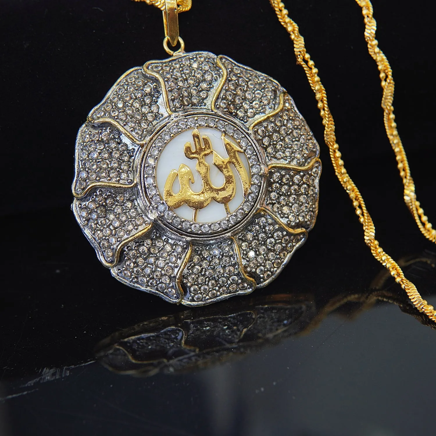Gold Plated Calligraphy Zircons Pendant