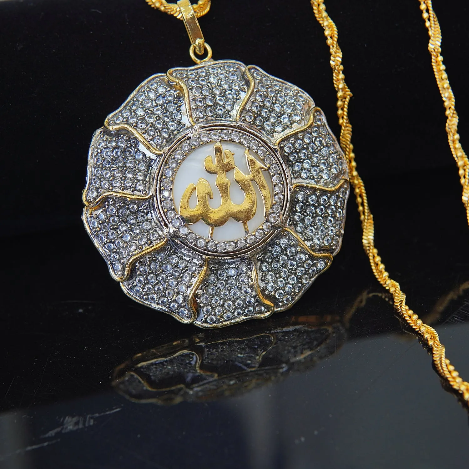 Gold Plated Calligraphy Zircons Pendant