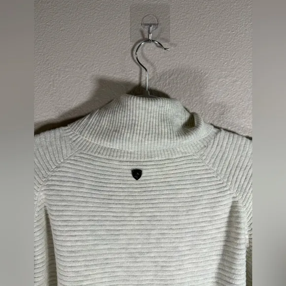 Kuhl Solace Sweater in natural size large