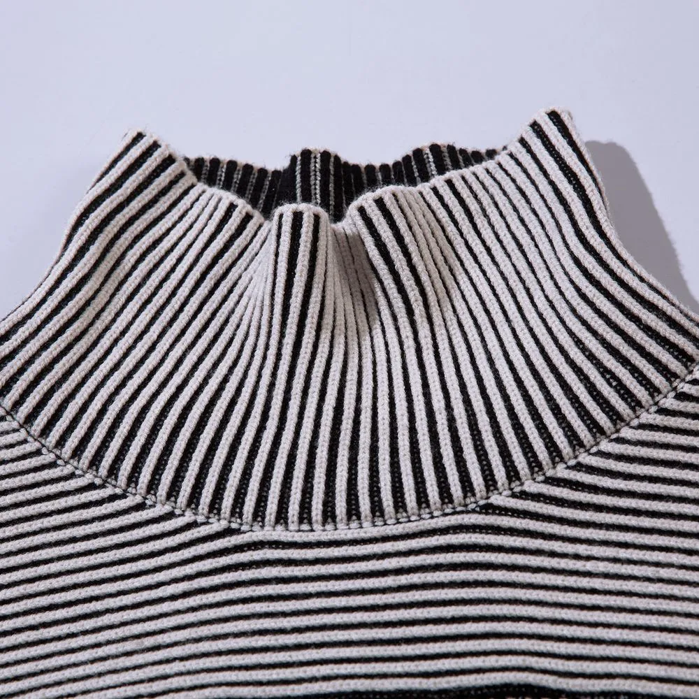 Large Letter Knitted Stand Collar Sweater
