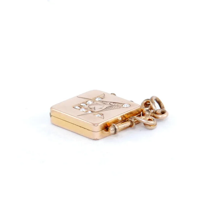 Mason's Locket