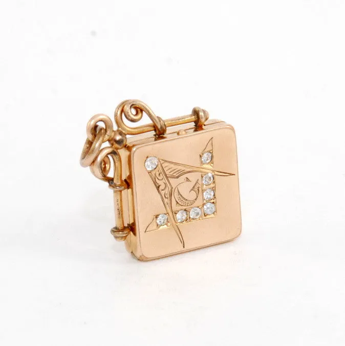 Mason's Locket