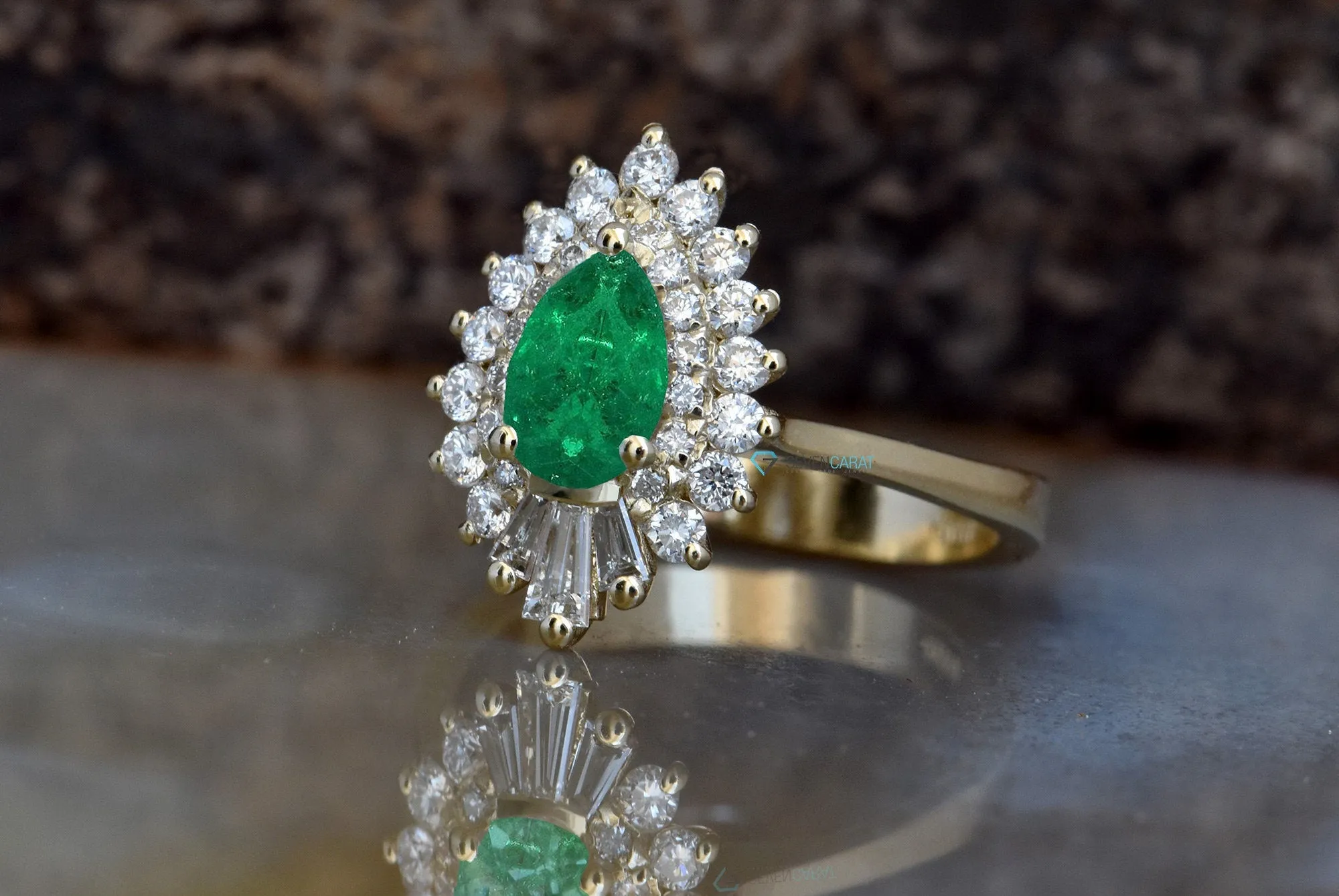 Natural emerald ring-Solid gold ring-Yellow gold-Promise ring-Pear shaped emerald-Art deco ring-Edwardian emerald ring-Emerald ring antique