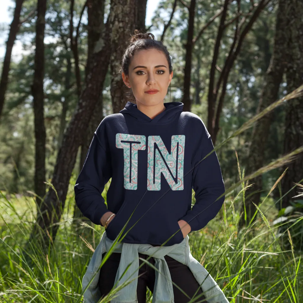 Paisley Tennessee Gildan Hoodie – Show Your Southern Pride in Comfort