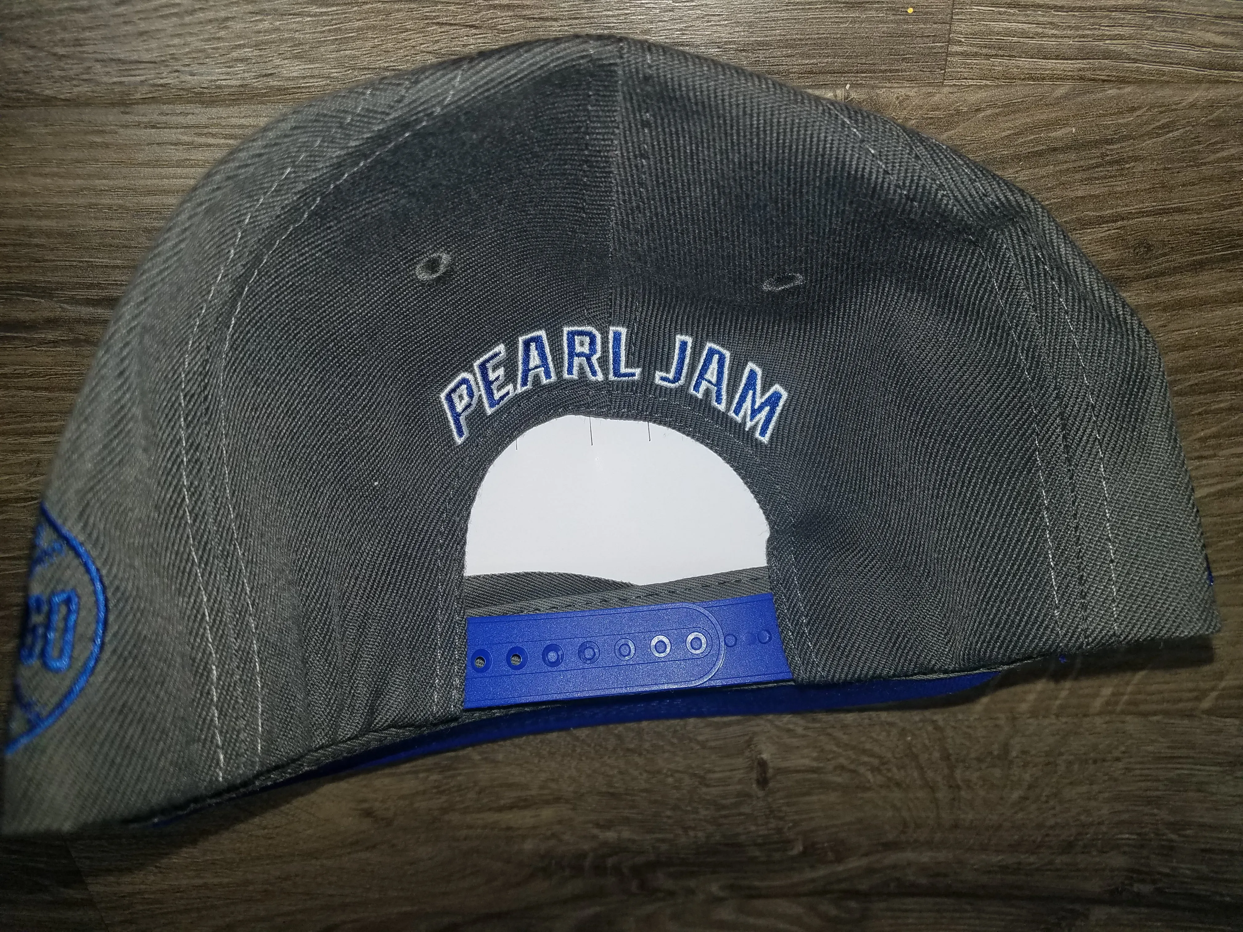 Pearl Jam Wrigley Field World Tour Black Blue Hat August 2018 Shows Never Worn