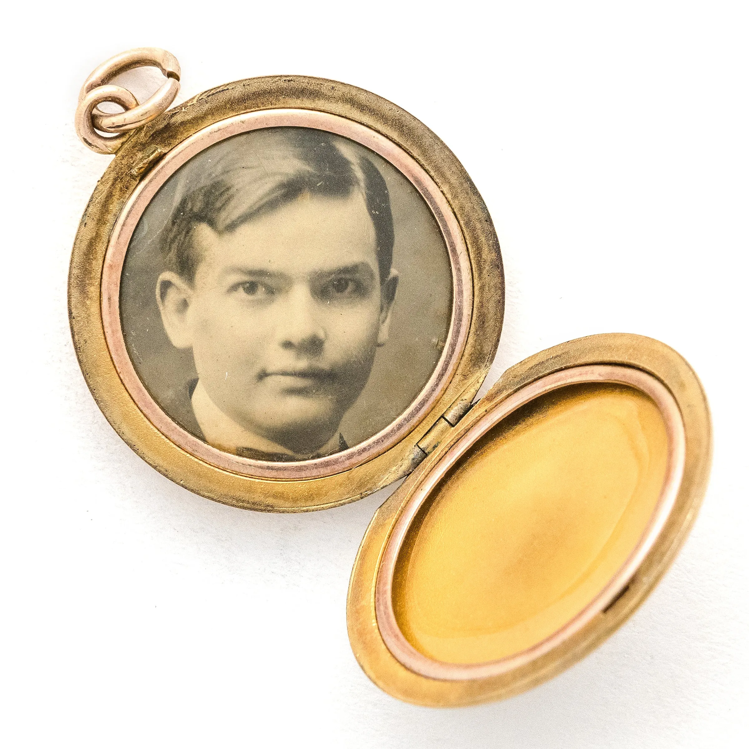 Pearl Quilt Locket