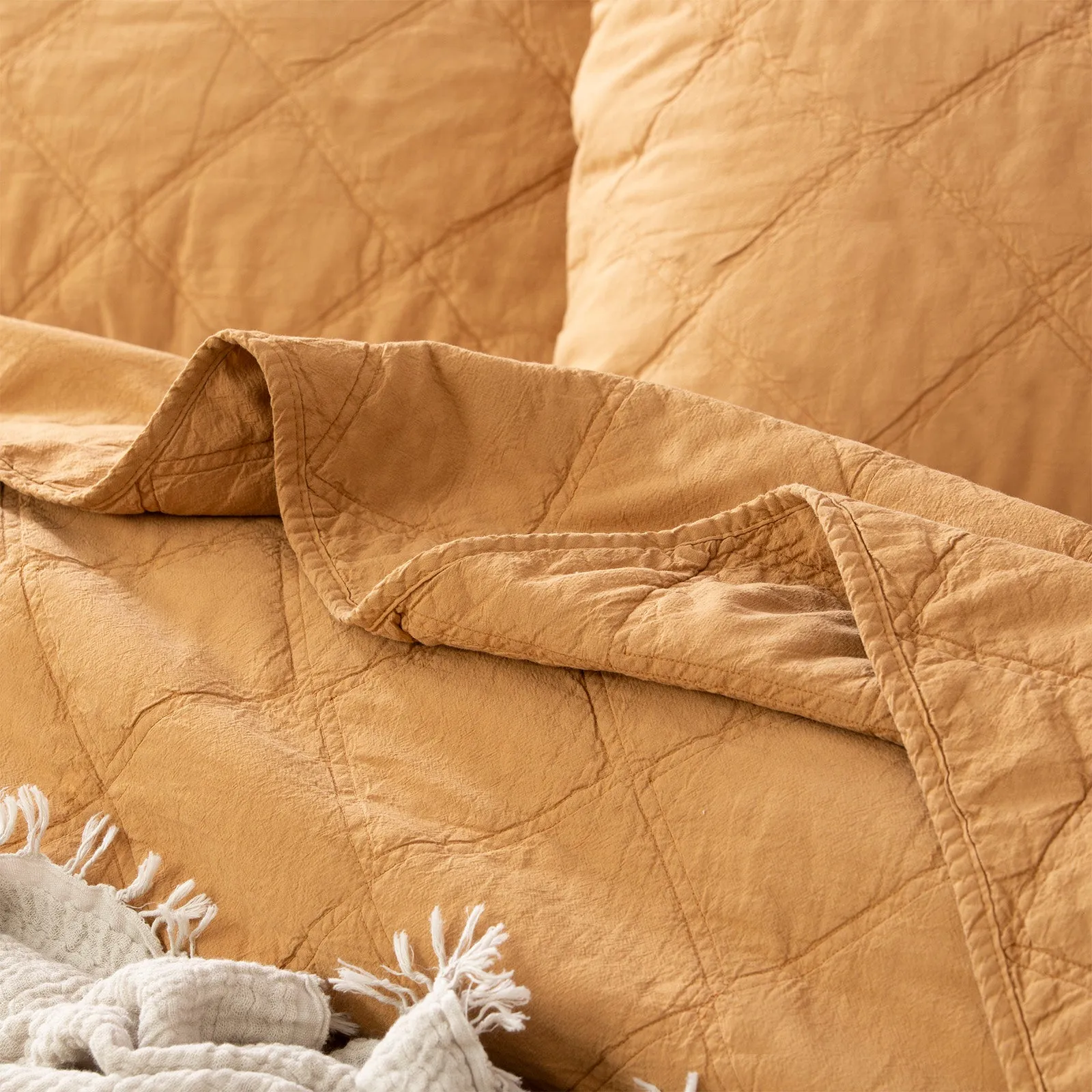 Renee Taylor Attwood Vintage Stone Washed Cotton Quilted Coverlet Set - Wood