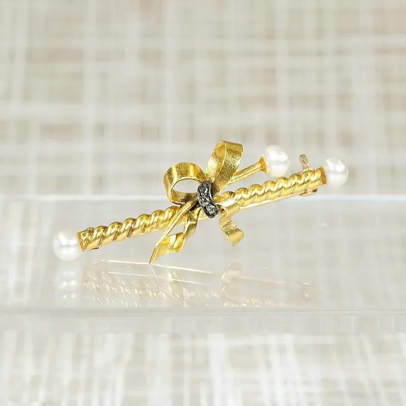Saucy Bow Diamond & Pearl 18k Brooch
