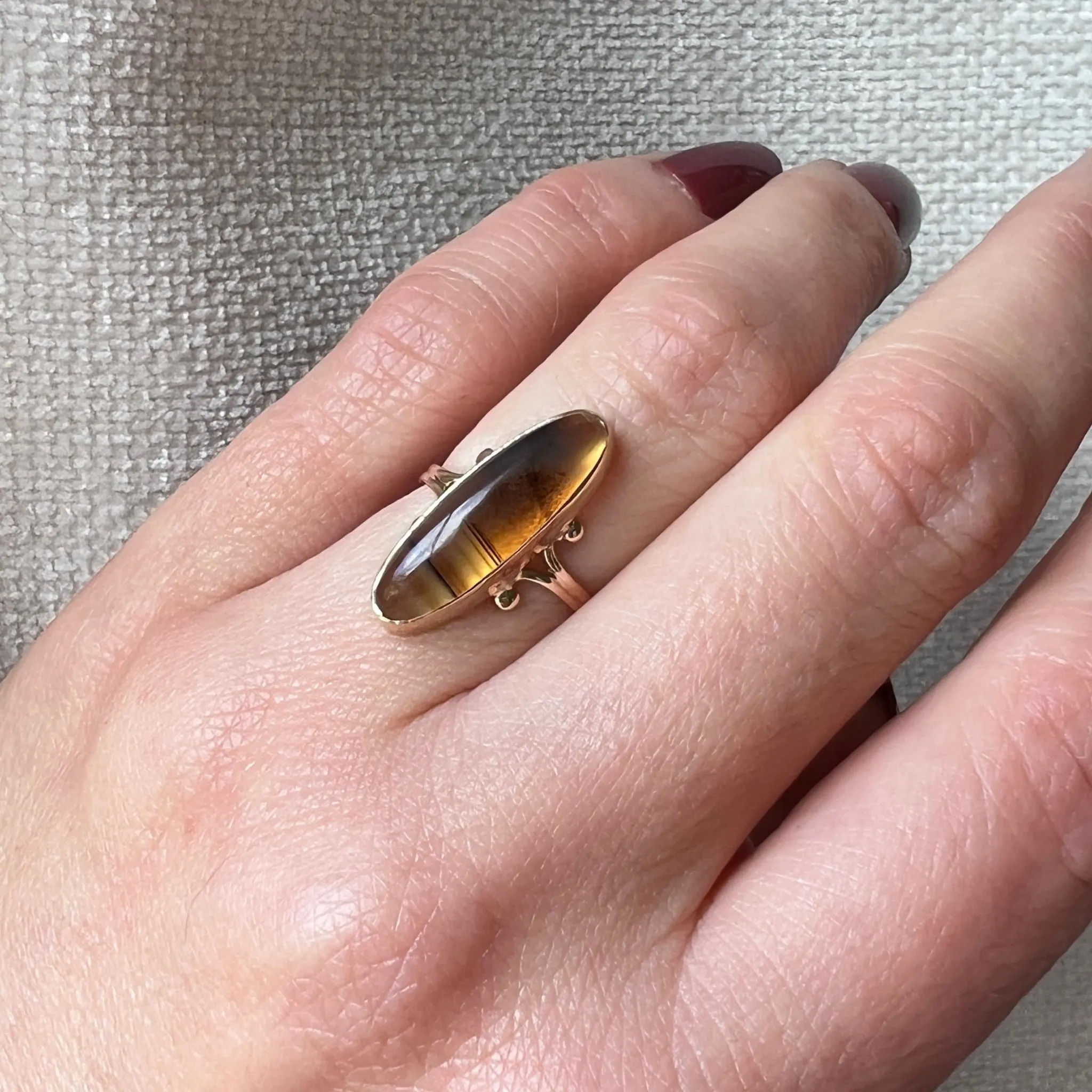 Sumptuous Plaid Agate in Gold Victorian Ring
