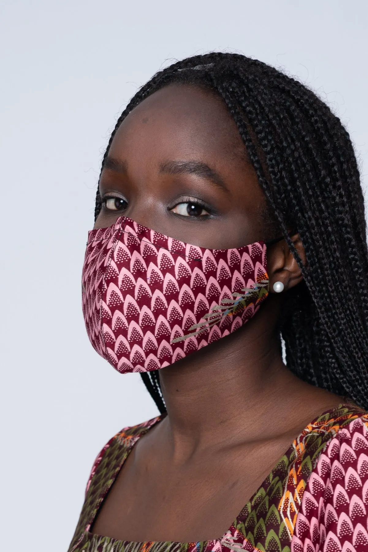 Ubuntu Mask —Gaia