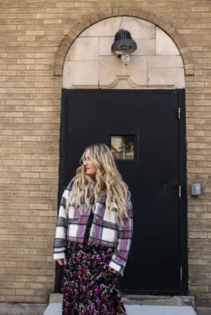 una jacket in pink plaid