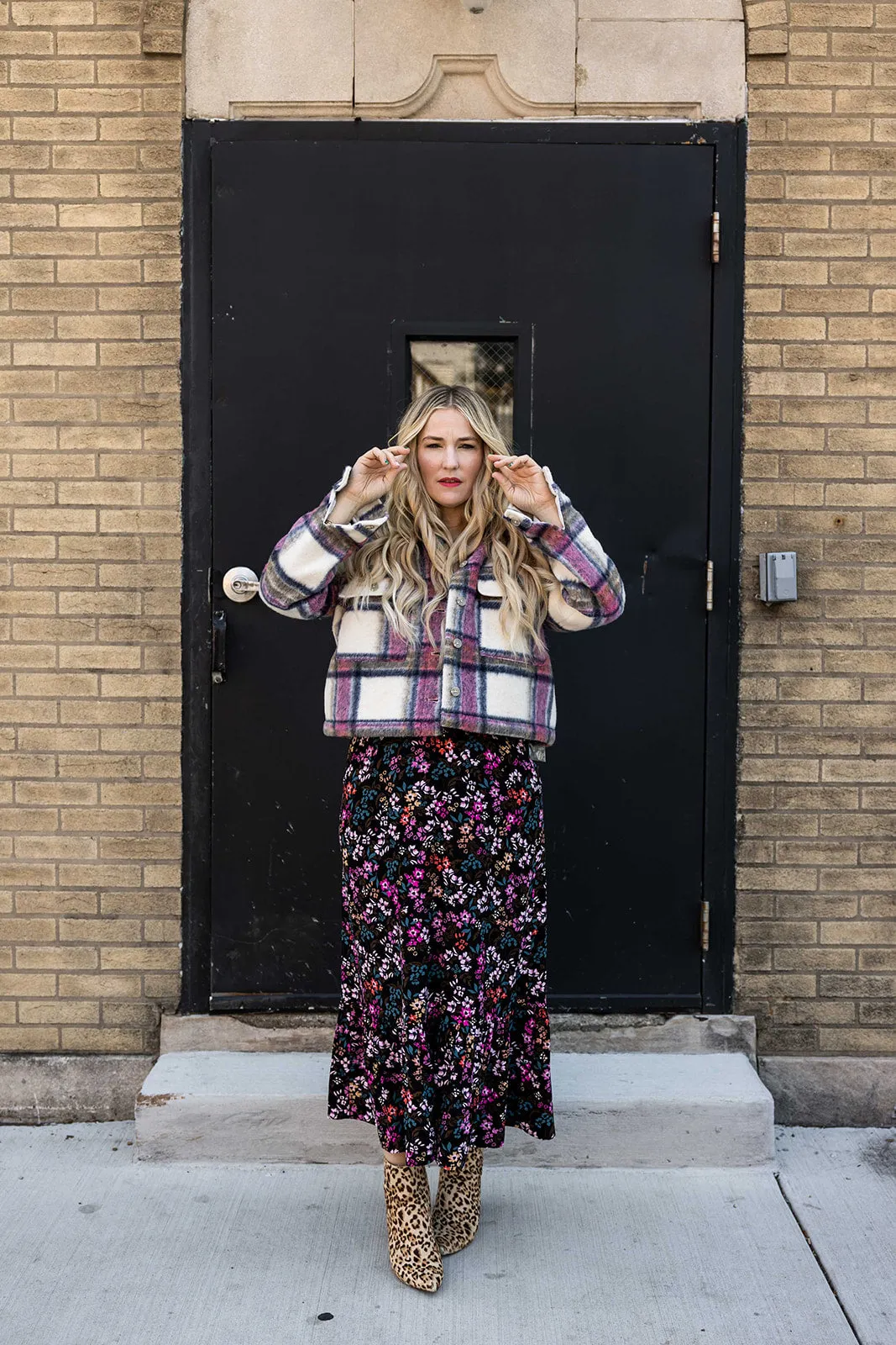 una jacket in pink plaid